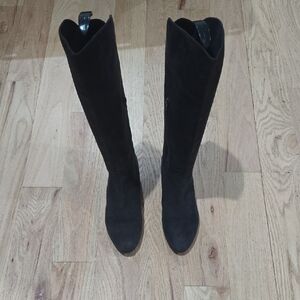 Stuart Weitzman Women’s Black Suede Knee High Riding Boots Size 9 Zip Round Toe